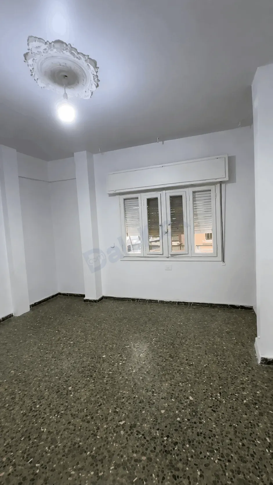 uploads/advertisements/images/للبيع_منزل_سكني_في_التجارة_امتداد_مركز_الياس_دحدل__7_-1784845499995.webp