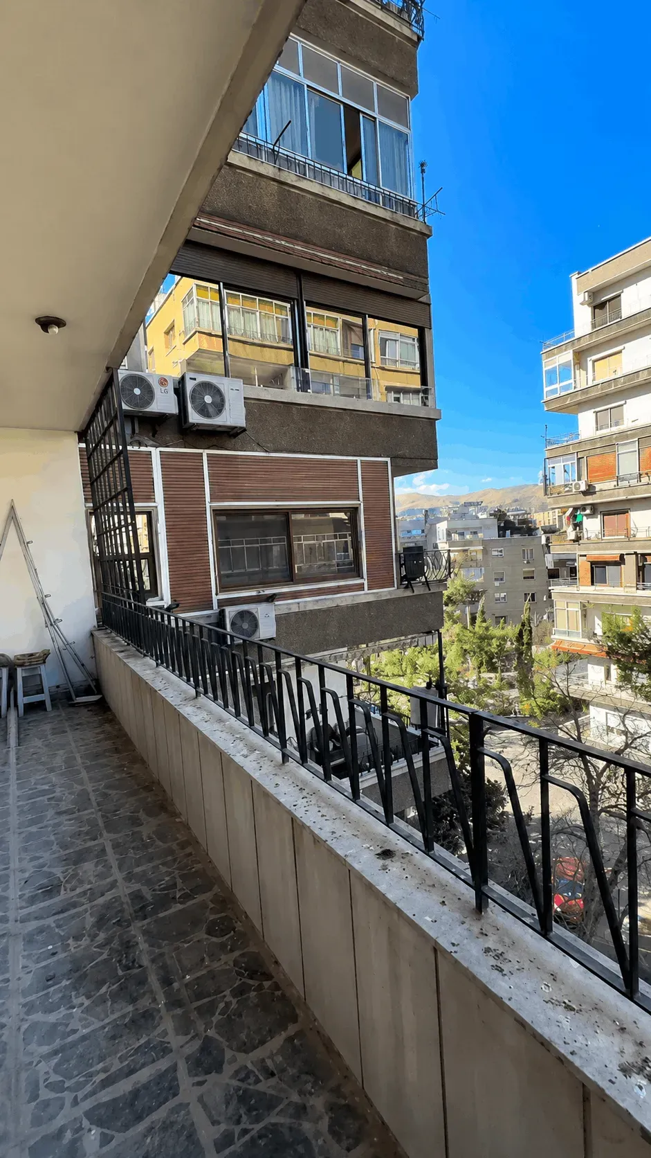uploads/advertisements/images/للبيع_منزل_سكني_في_التجارة_جانب_حديقة_البط__7_-1785017437309.webp