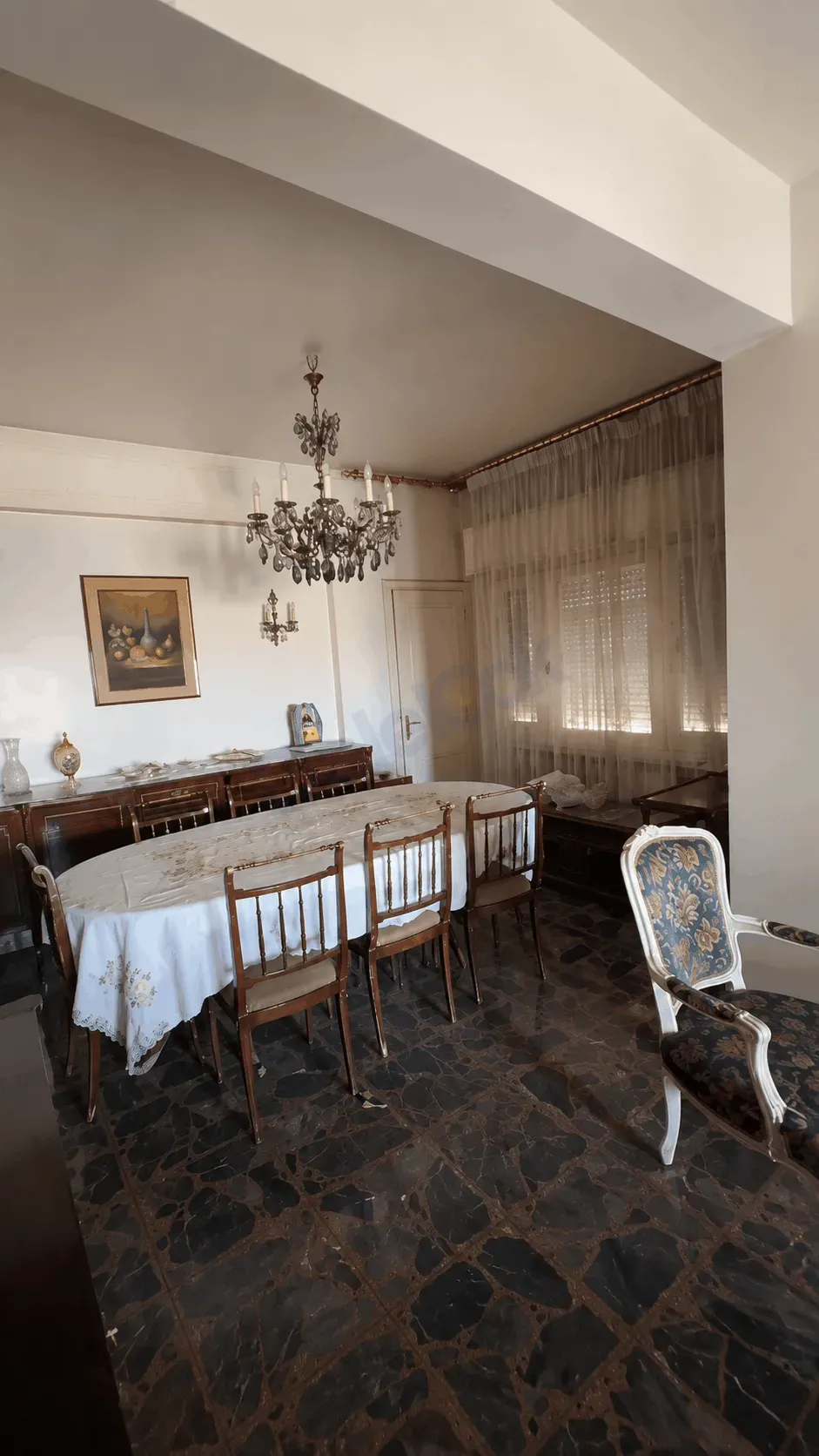 uploads/advertisements/images/للبيع_منزل_سكني_في_التجارة_جانب_حديقة_البط__8_-1785017437310.webp