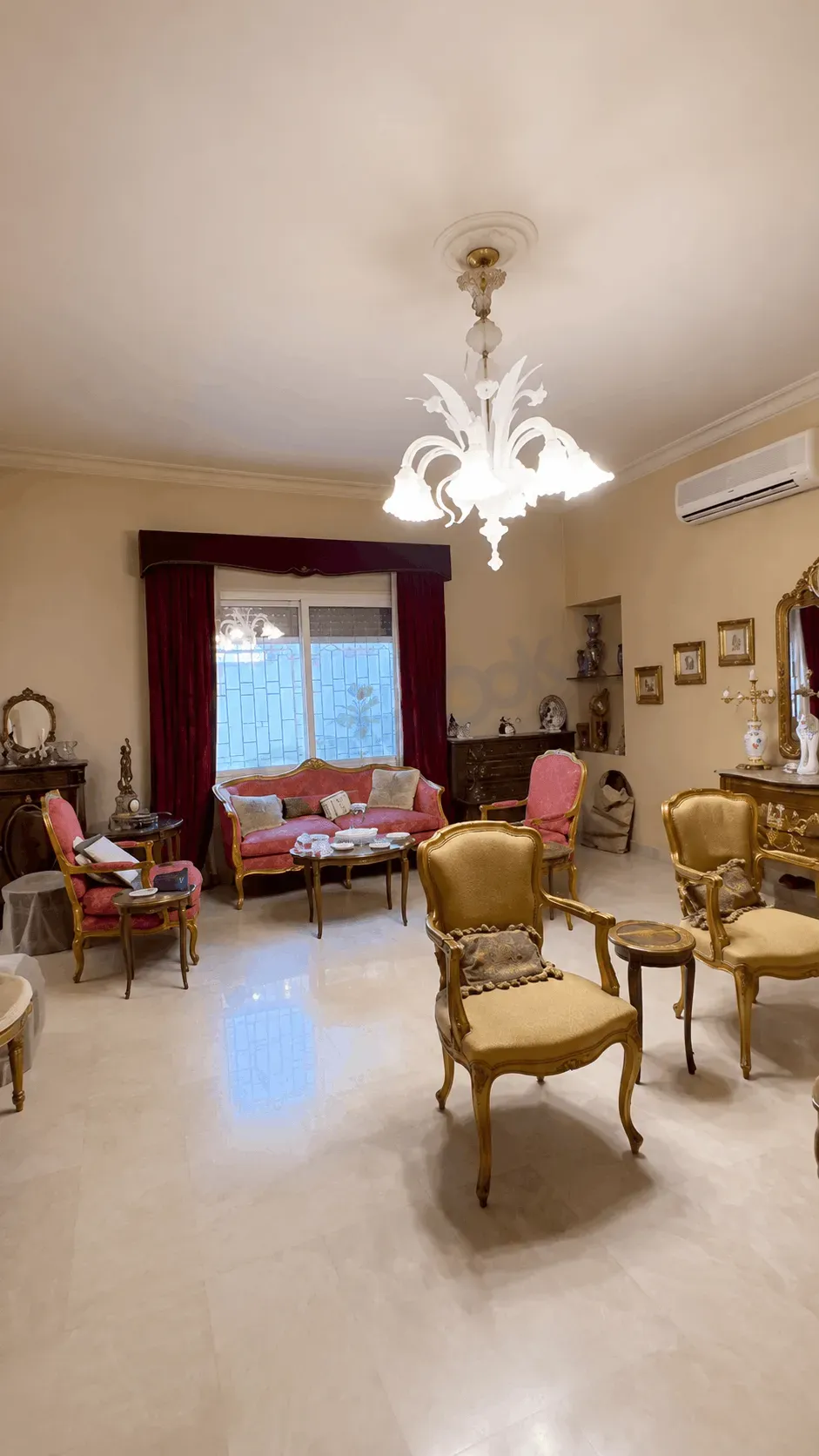 uploads/advertisements/images/للبيع_منزل_سكني_في_الروضة_جانب_السفارة_الارجنتينية__9_-1785019588310.webp