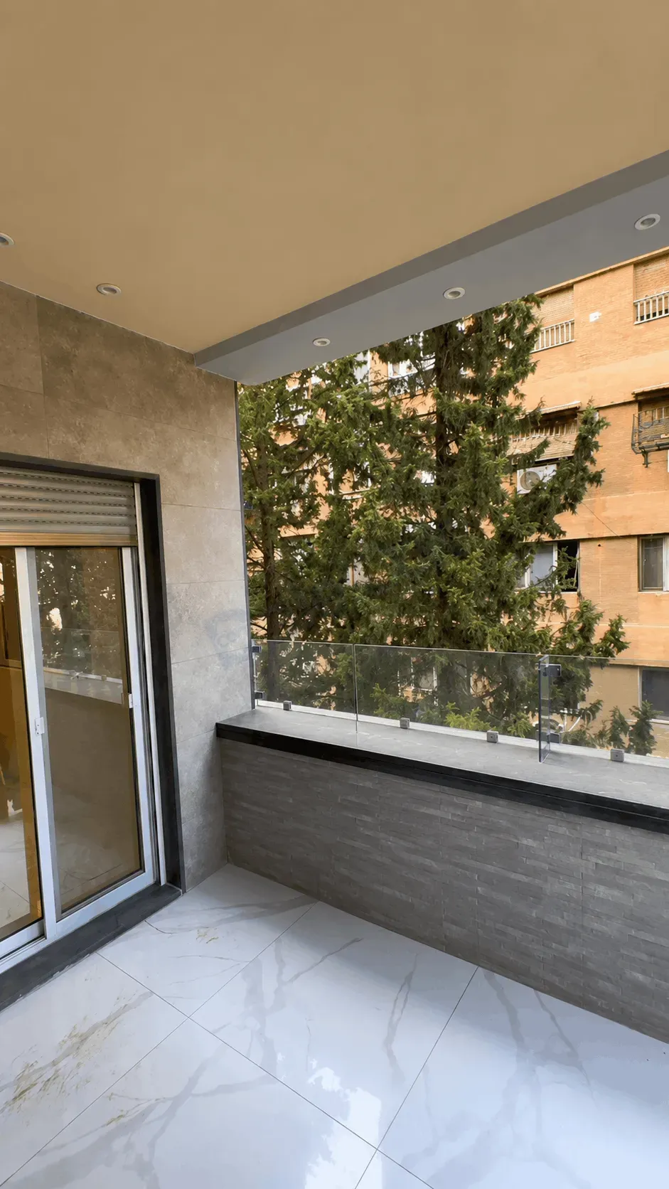 uploads/advertisements/images/للبيع_منزل_سكني_في_العدوي_دخلة_جامع_الثناء__1_-1785021164215.webp