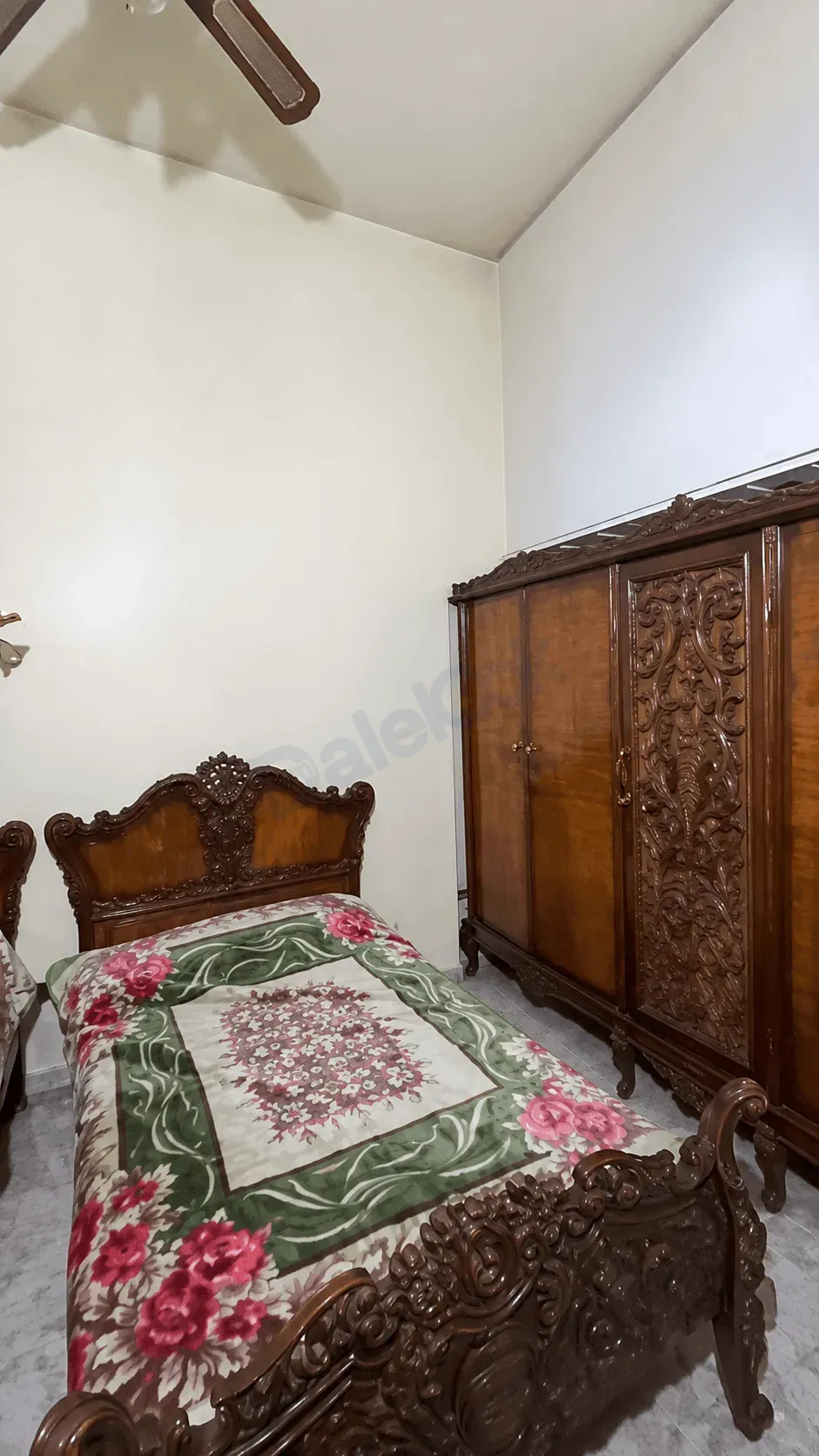 uploads/advertisements/images/للبيع_منزل_سكني_في_القصاع_برج_الروس__11_-1785018261266.webp
