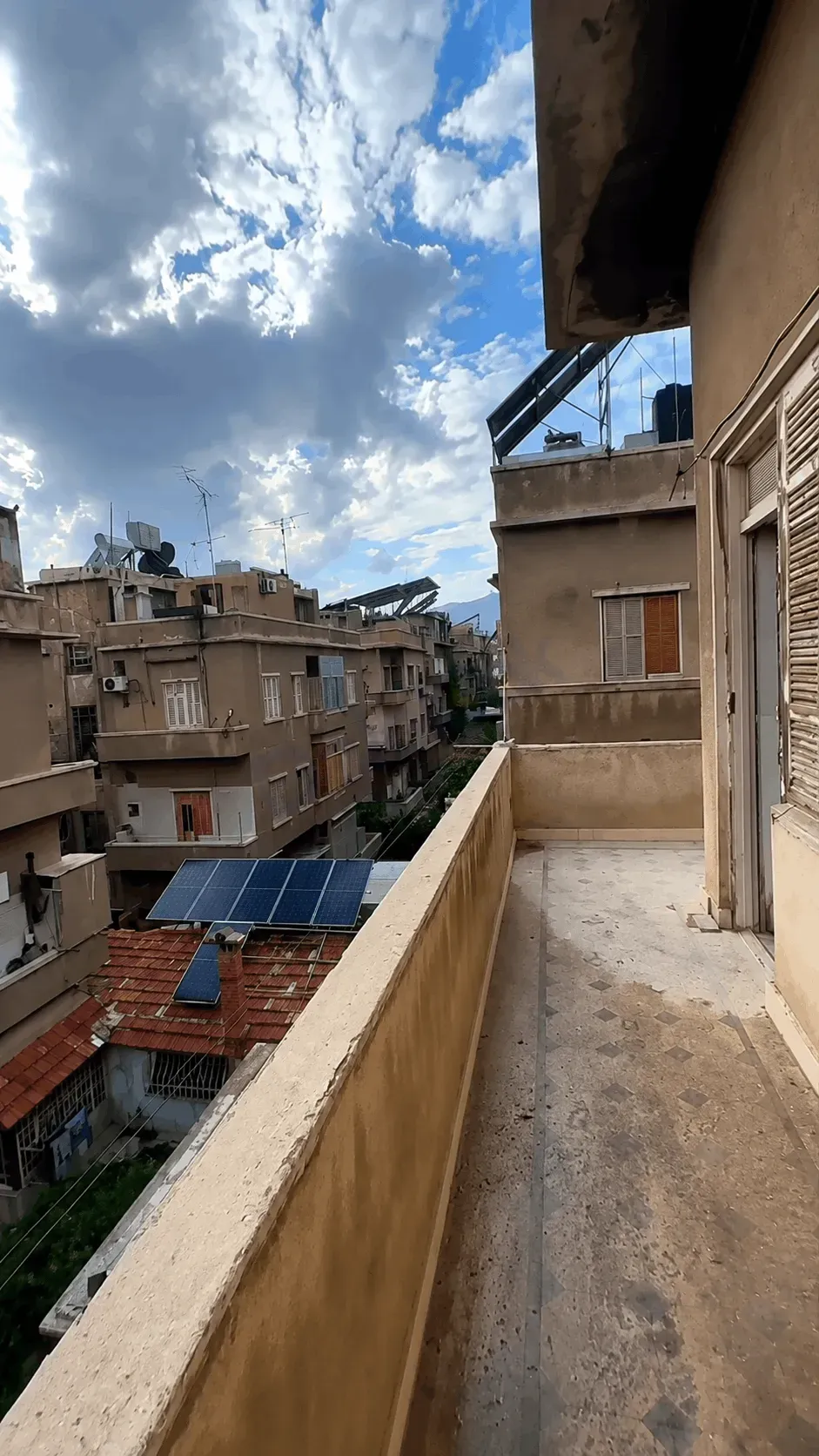 للبيع منزل سكني في القصاع برج الروس