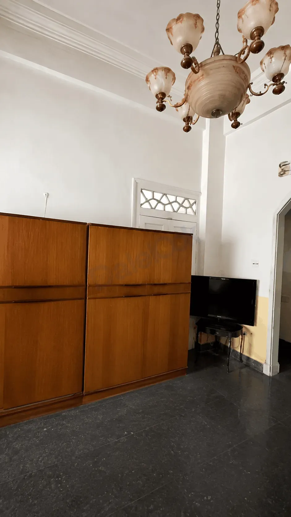 uploads/advertisements/images/للبيع_منزل_سكني_في_القصور__1_-1784835352202.webp