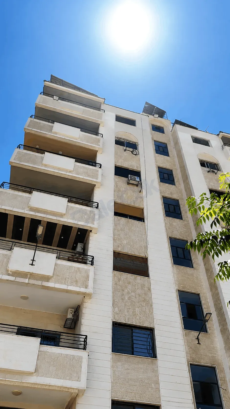 للبيع منزل سكني في جديدة عرطوز