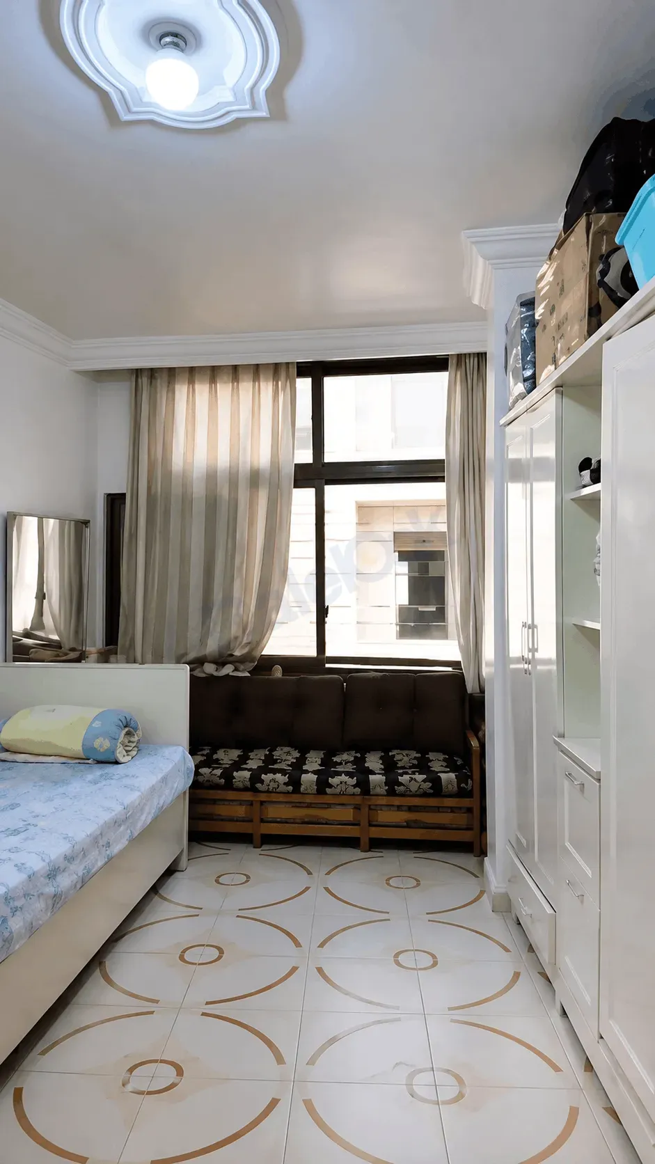 للبيع منزل سكني في جديدة عرطوز البلد