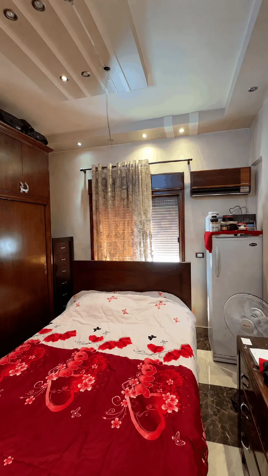 uploads/advertisements/images/للبيع_منزل_سكني_مفروش_في_التجارة__11_-1784833987594.webp