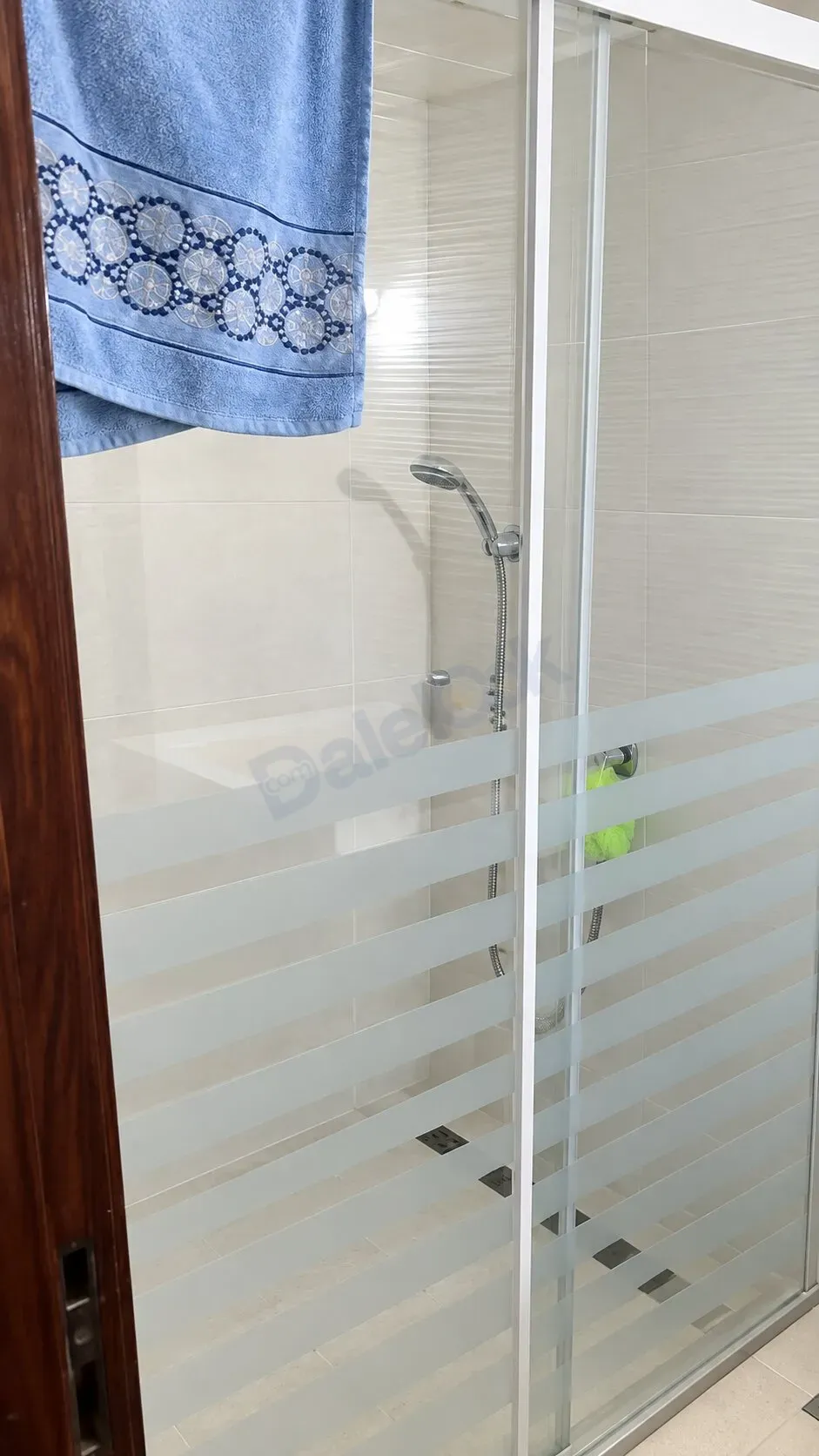 uploads/advertisements/images/للبيع_منزل_شرقي_ركن_الدين_شارع_الهجرة_والجوزات__2_-1791067068999.webp