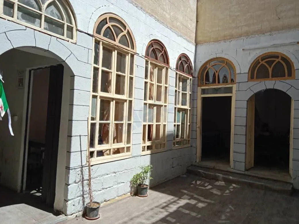 uploads/advertisements/images/للبيع_منزل_عربي_بالميدان_زقاق_موصلي__11_-1783189071430.webp