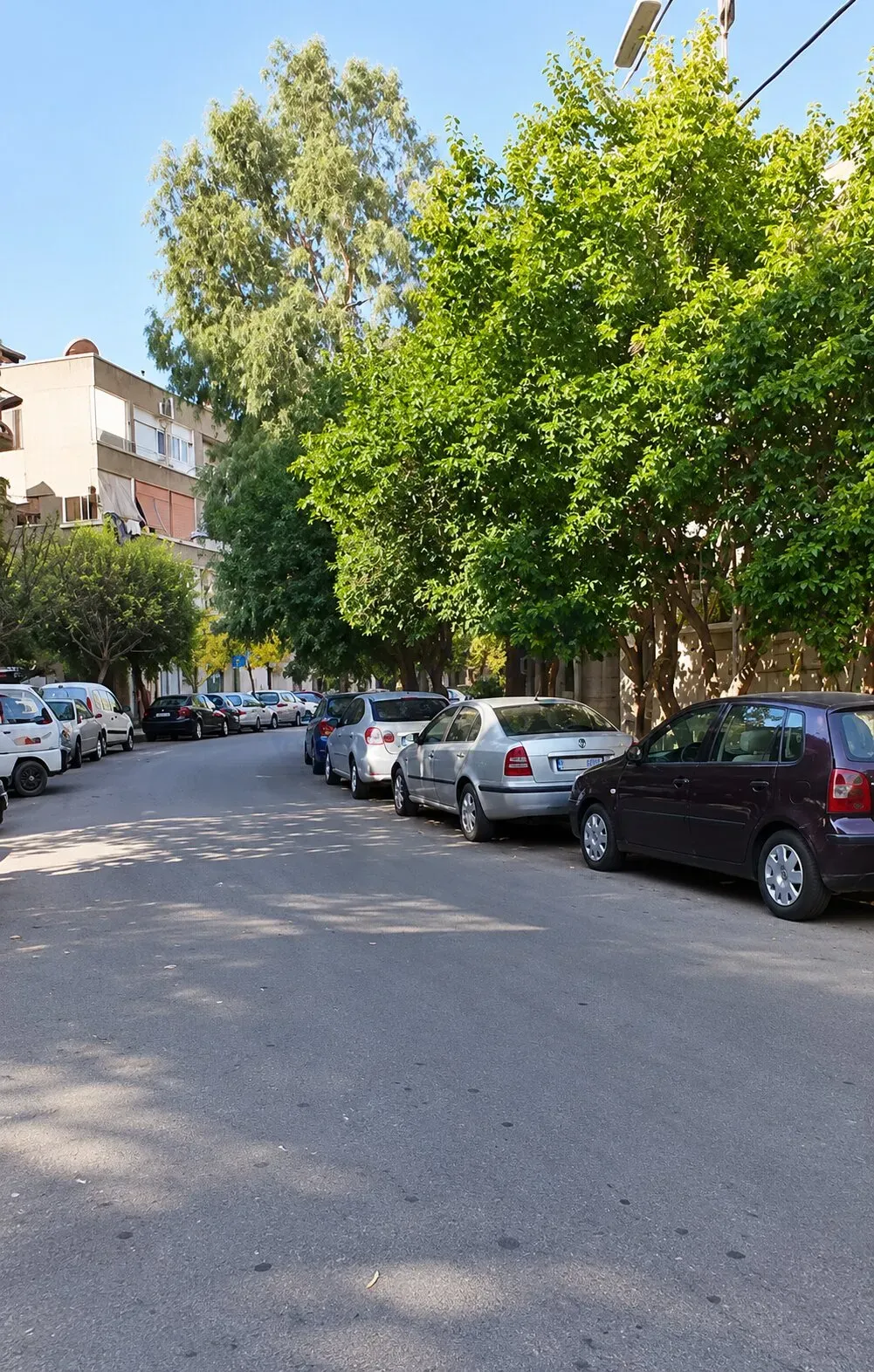 للبيع منزل في البرامكة دخلة القدموس