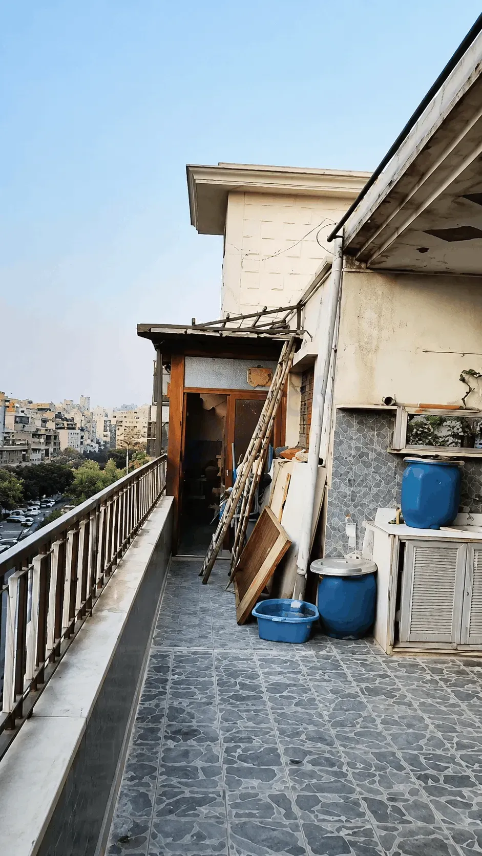 uploads/advertisements/images/للبيع_منزل_في_منطقة_السبع_بحرات__9_-1785332726044.webp