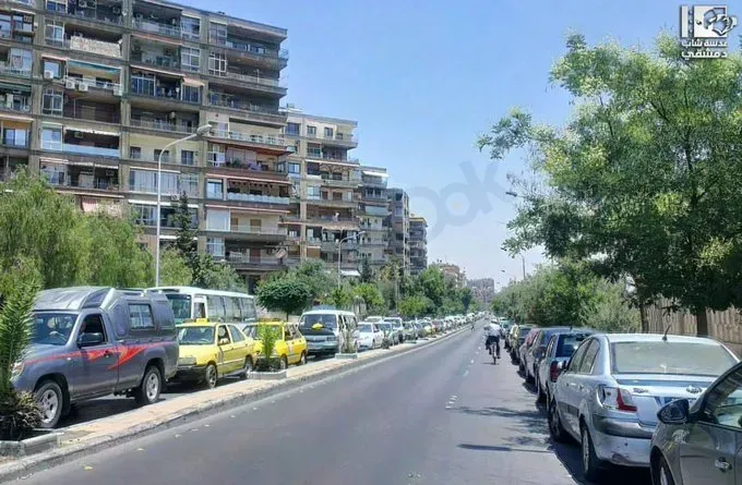 للبيع منزل مستقل في شرقي ركن الدين