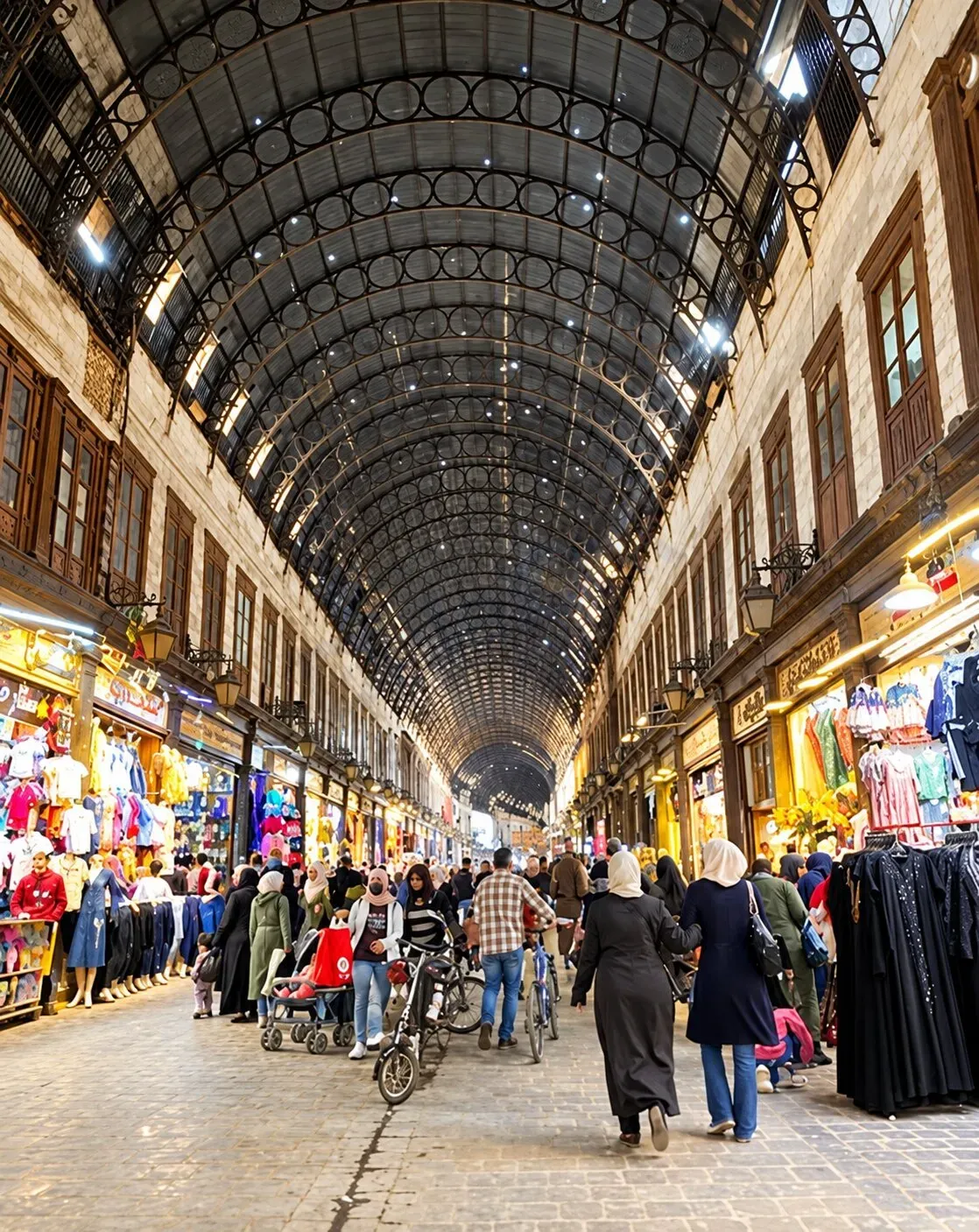 محل تجاري للبيع موقع استراتيجي في دمشق الحميدية