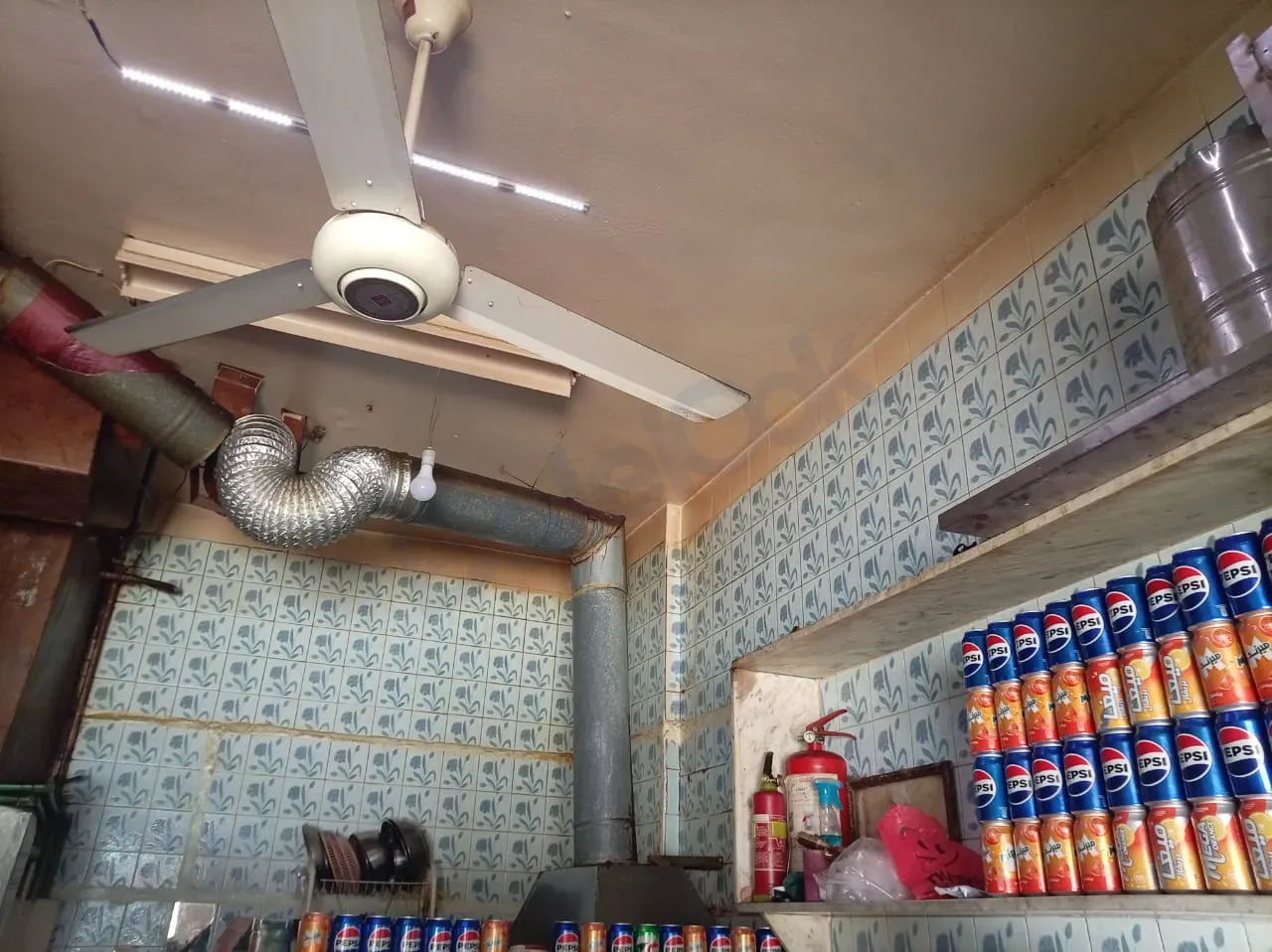 محل للبيع في العباسيين