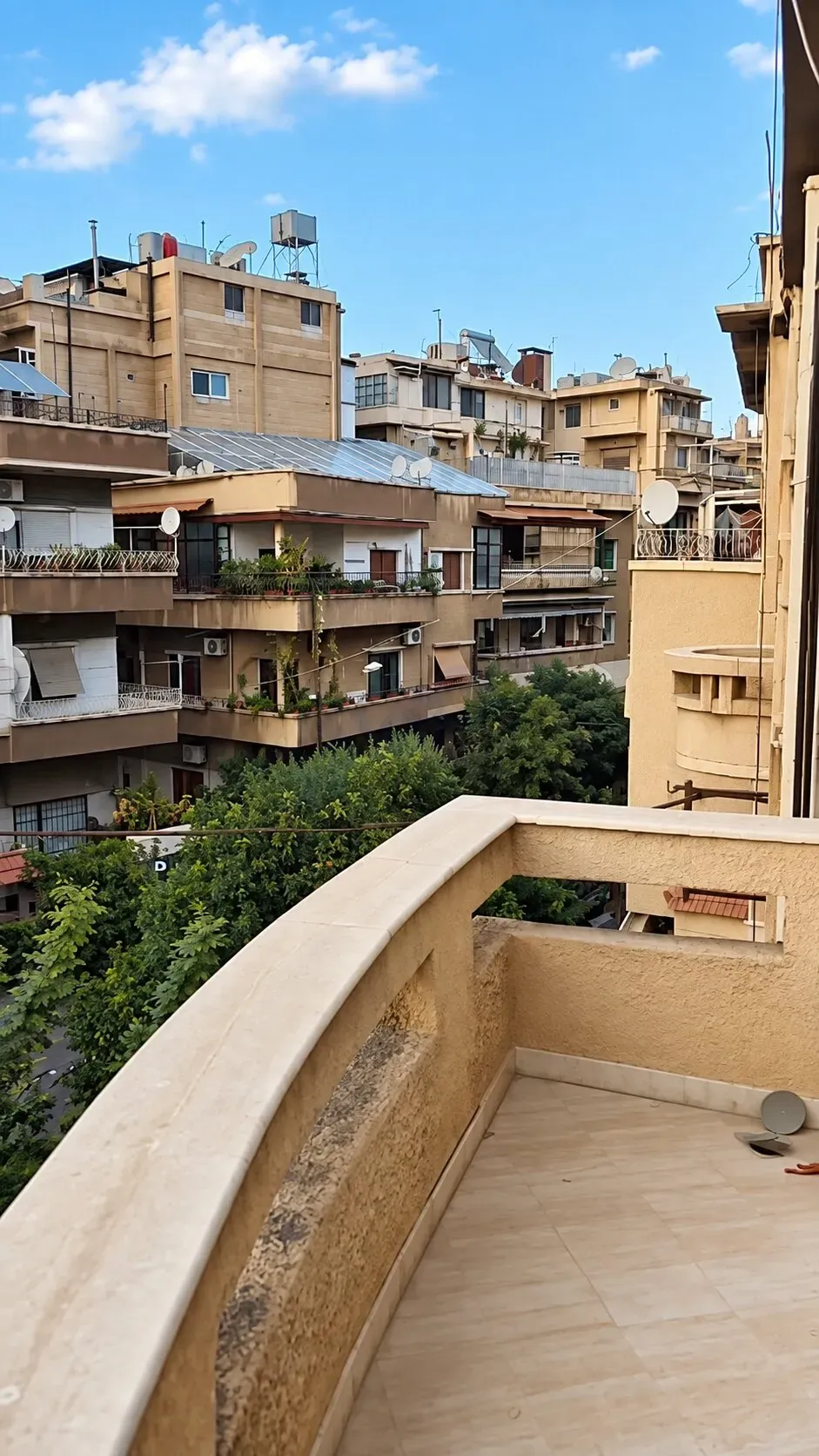 uploads/advertisements/images/منزل_مفروش_للإيجار_السنوي_في_دمشق_في_المالكي__10_-1791154160015.webp