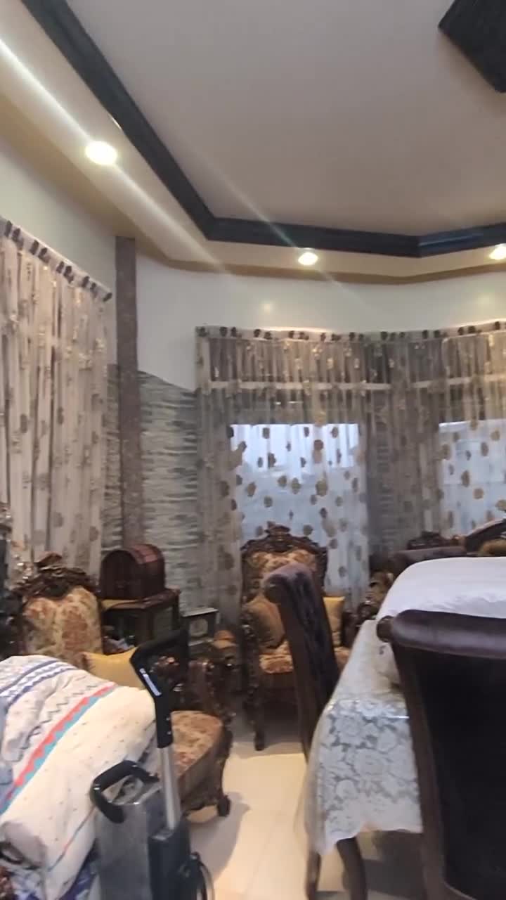 #للبيع شقة في الطلياني بعد بيتزا رومنتكا.mp4