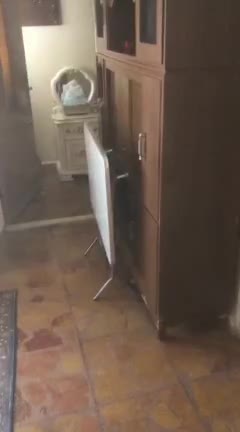 شقة للبيع في دمشق الميدان خلف مستوصف 8 آذار.mp4