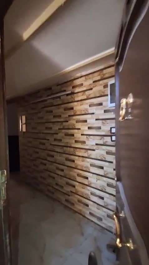 شقه  للبيع في كفر بطنا الشارع الرئيسي مباشر.mp4