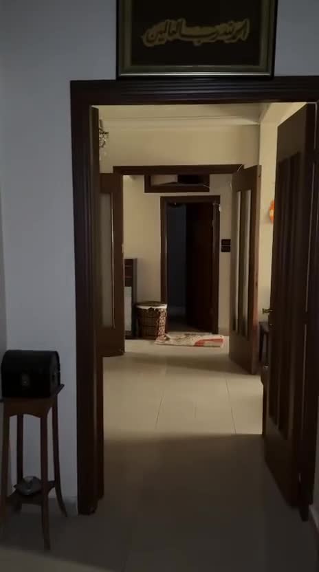 للاجار شقة مفروشه منطقة المهاجرين باش كاتب.mp4