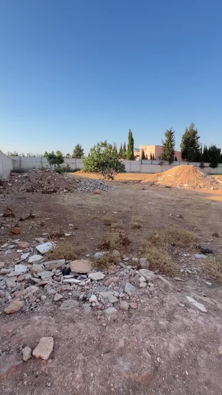 للبيع ارض معدة للبناء بموقع ممتاز في دروشا.mp4