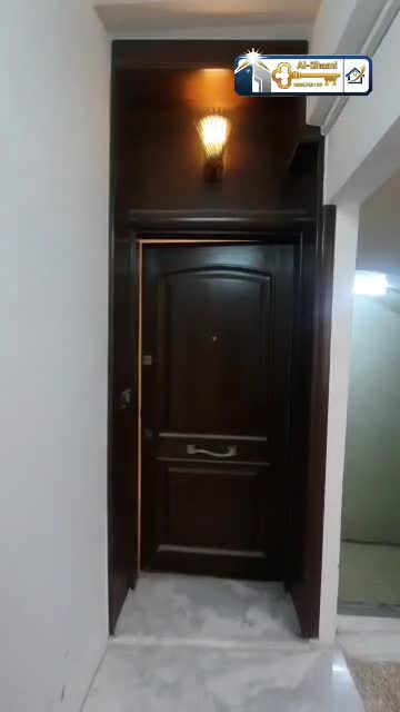للبيع شقة بسعر لقطة بإكساء ملكي 2026 في دمشق شرقي ركن الدين.mp4