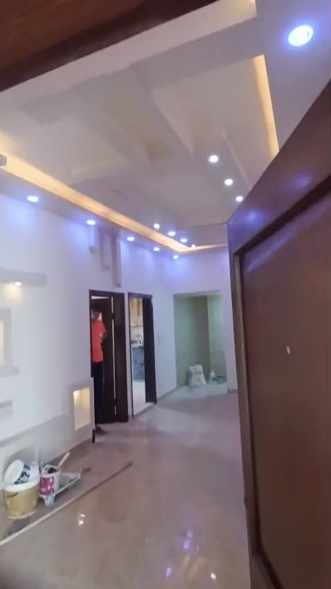 للبيع شقة بسعر مميز في الهامة  قرب الساحة.mp4