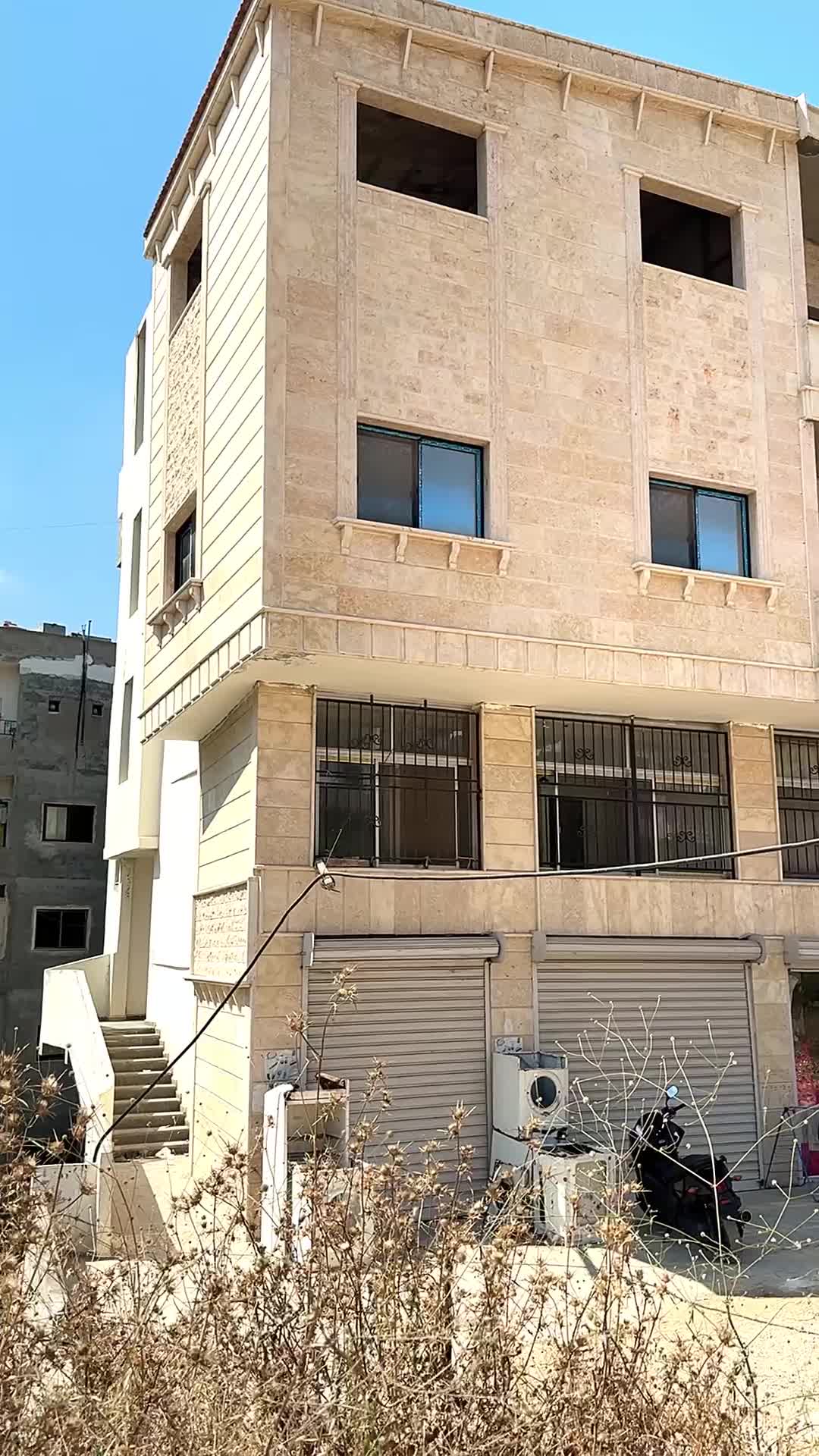 للبيع شقة عضم بسعر مميز في طرطروس.MP4
