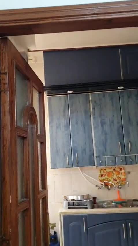 للبيع شقة في الميدان ساحة السخانة.mp4