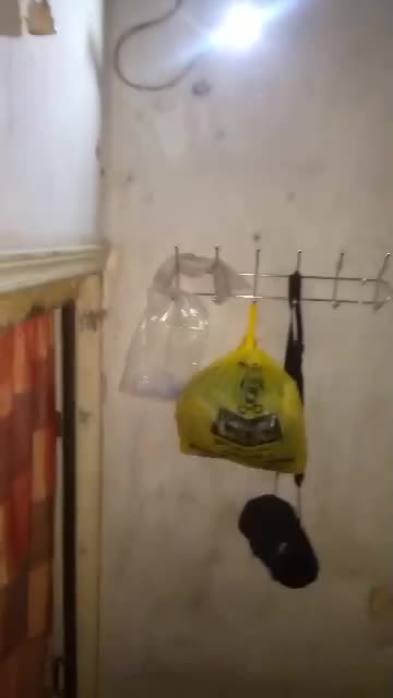 للبيع شقة في حرستا حي كرم الطلعة.mp4