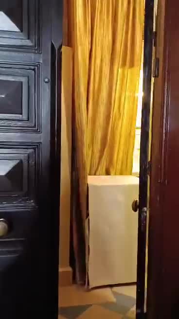 للبيع شقة في دمشق باب مصلى مقابل البيم.mp4