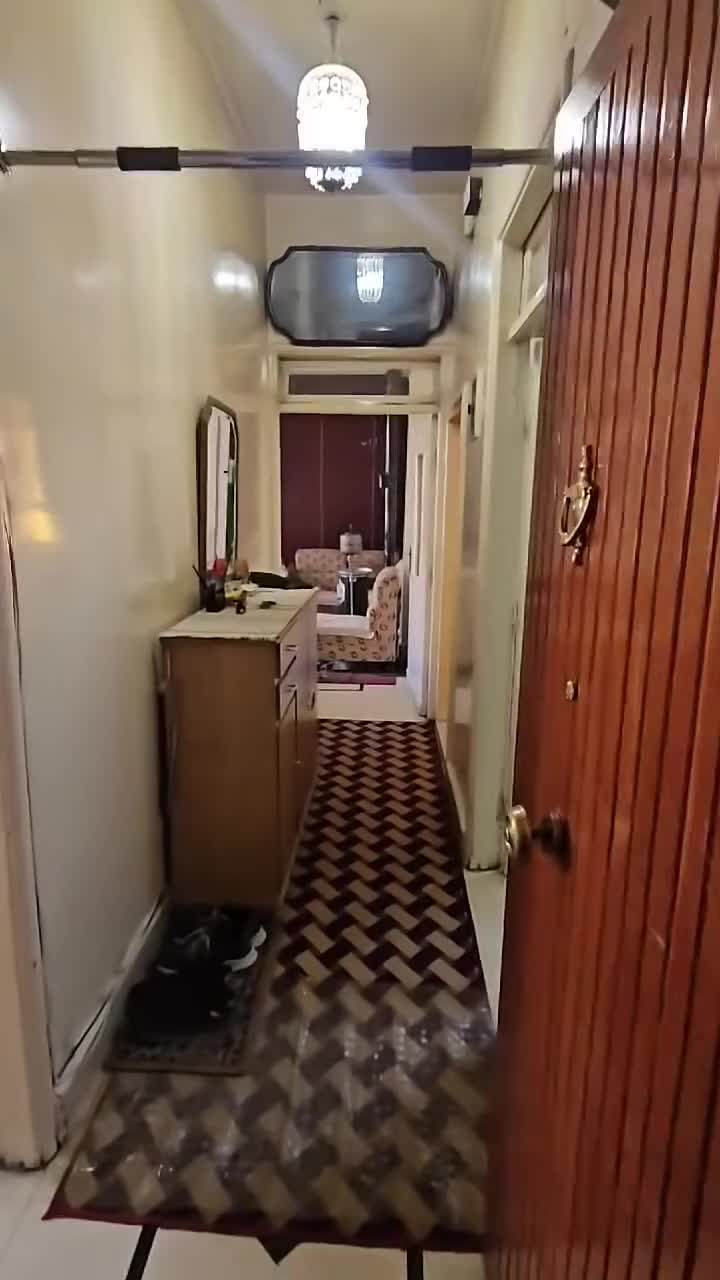 للبيع شقة في ركن الدين الشارع الرئيسي.mp4
