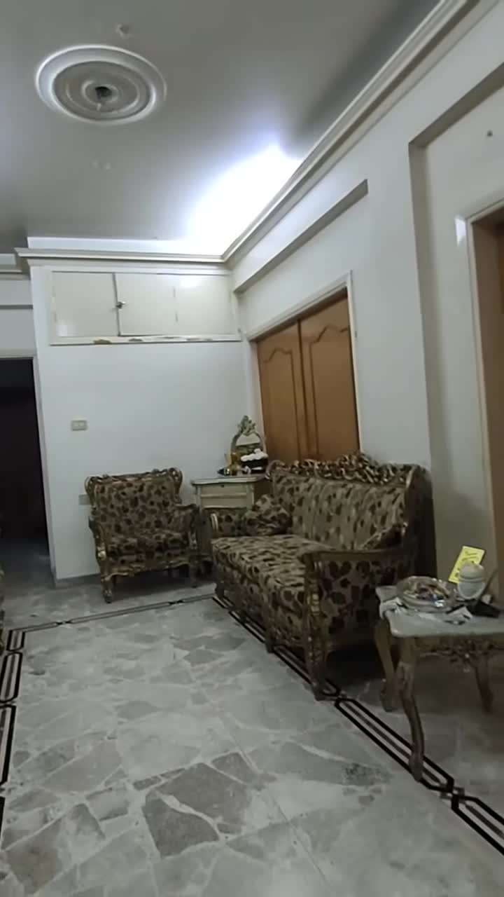 للبيع شقة في شارع بغداد السمانة.mp4