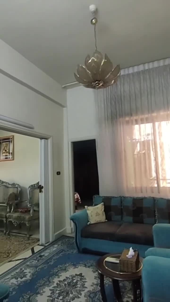 للبيع شقة في شارع بغداد شارع مرشد خاطر.mp4
