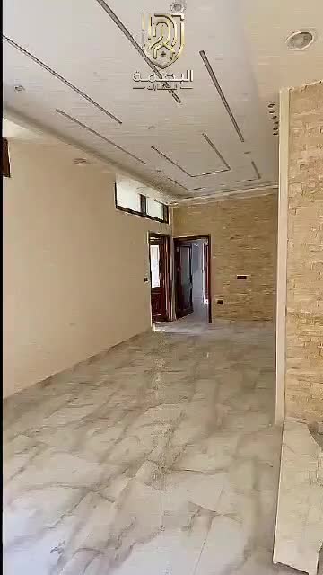 للبيع شقة في عين ترما العسة.mp4