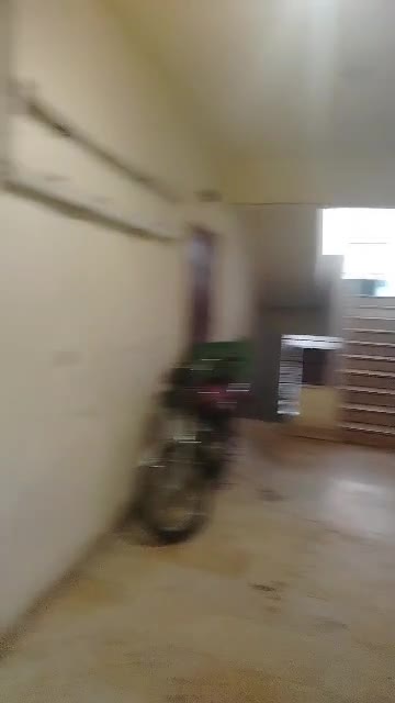 للبيع شقة في قدسيا أول شارع الروضة.mp4