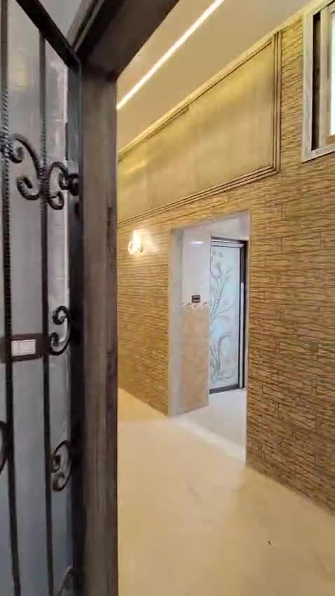 للبيع شقة في كفر بطنا بجانب المدارس.mp4