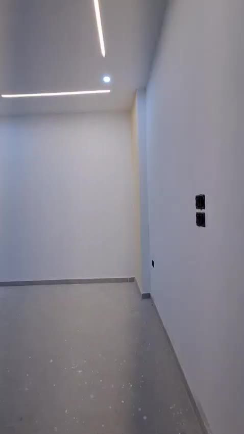 للبيع شقة في كفر بطنا قرب جامع الصواف.mp4