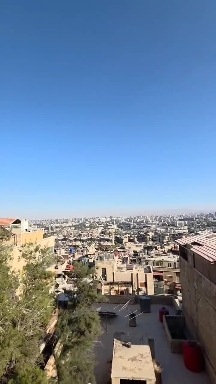 للبيع شقة مع السطح بمنطقة المهاجرين.mp4