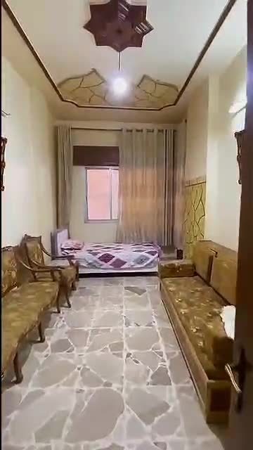 للبيع شقة واسعة في عين ترما الزينية.mp4