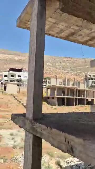 للبيع فيلا على العضم في كروم مضايا.mp4