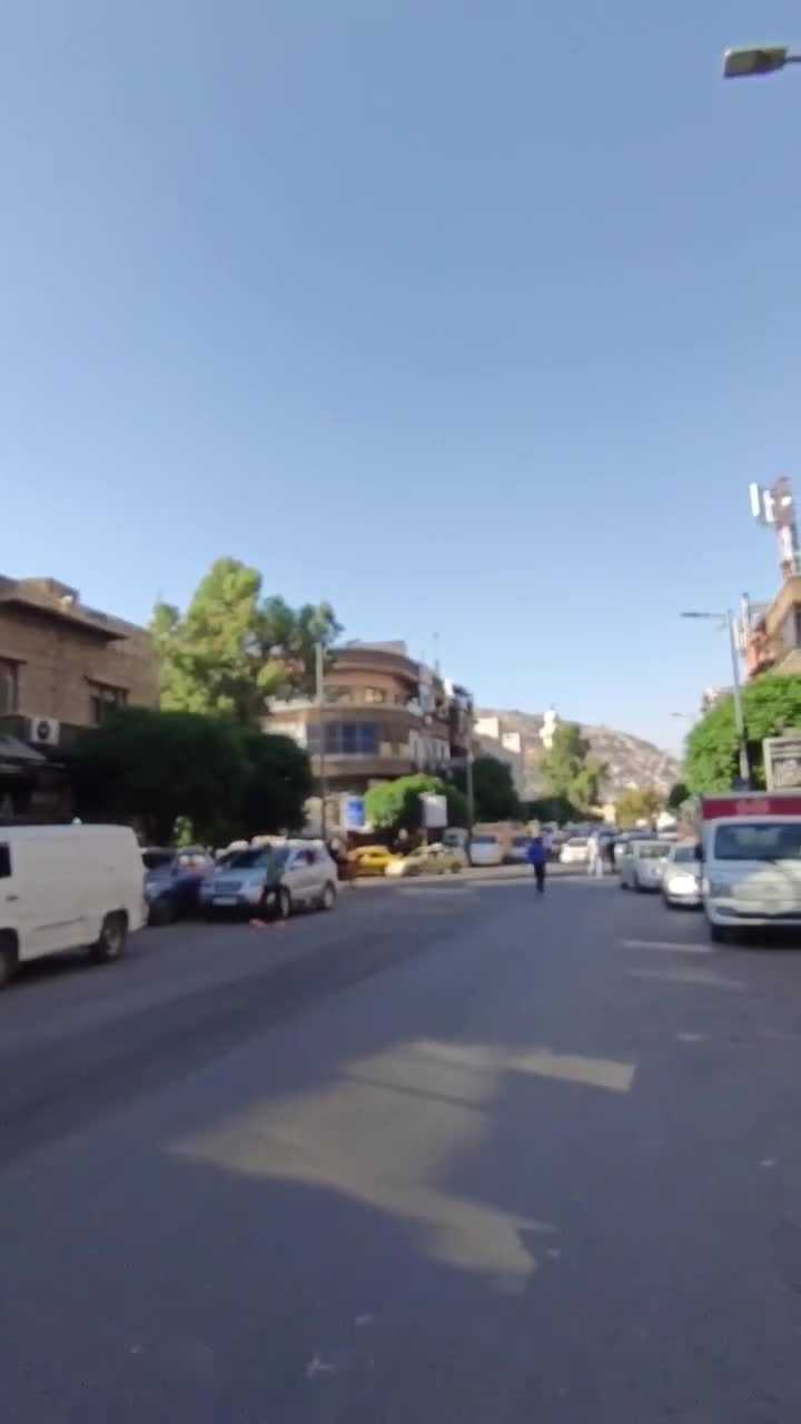 للبيع محلين بمنطقة المزة.mp4