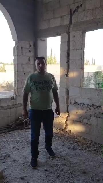 للبيع مزرعة تصلح لمشارع تجارية في المحمدية.mp4