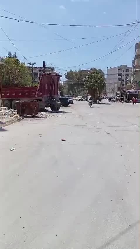 للبيع معمل مؤلف من تلات طوابق وسطح.mp4